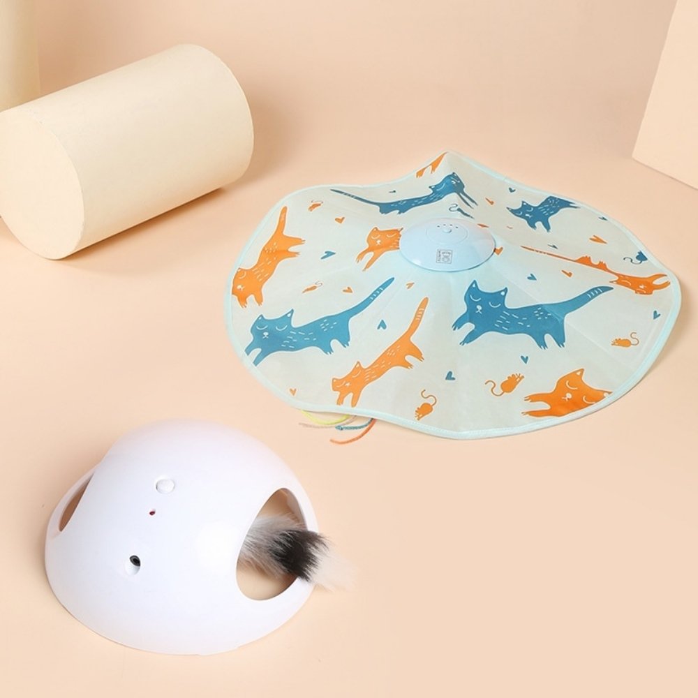 Interactive Spinning Cat Teaser – Motion-Sensor Fun